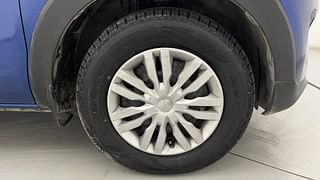 Used 2019 Renault Triber RXE Petrol Manual tyres RIGHT FRONT TYRE RIM VIEW
