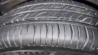 Used 2012 Maruti Suzuki Wagon R 1.0 [2010-2019] VXi Petrol Manual tyres LEFT FRONT TYRE TREAD VIEW