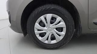 Used 2022 Maruti Suzuki Swift VXI AMT Petrol Automatic tyres LEFT FRONT TYRE RIM VIEW