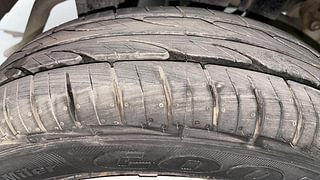 Used 2018 Maruti Suzuki Alto 800 [2016-2019] Lxi (O) Petrol Manual tyres RIGHT REAR TYRE TREAD VIEW