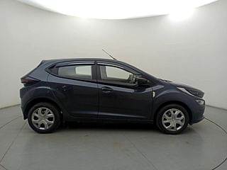 Used 2020 Tata Altroz XT 1.2 Petrol Manual exterior RIGHT SIDE VIEW