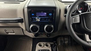 Used 2015 Mahindra Thar [2010-2019] CRDe 4x4 AC Diesel Manual interior MUSIC SYSTEM & AC CONTROL VIEW