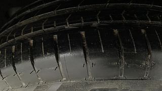 Used 2016 Maruti Suzuki Baleno [2015-2019] Delta Diesel Diesel Manual tyres LEFT REAR TYRE TREAD VIEW