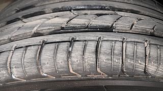 Used 2017 Hyundai Elite i20 [2014-2018] Asta 1.2 Petrol Manual tyres LEFT REAR TYRE TREAD VIEW
