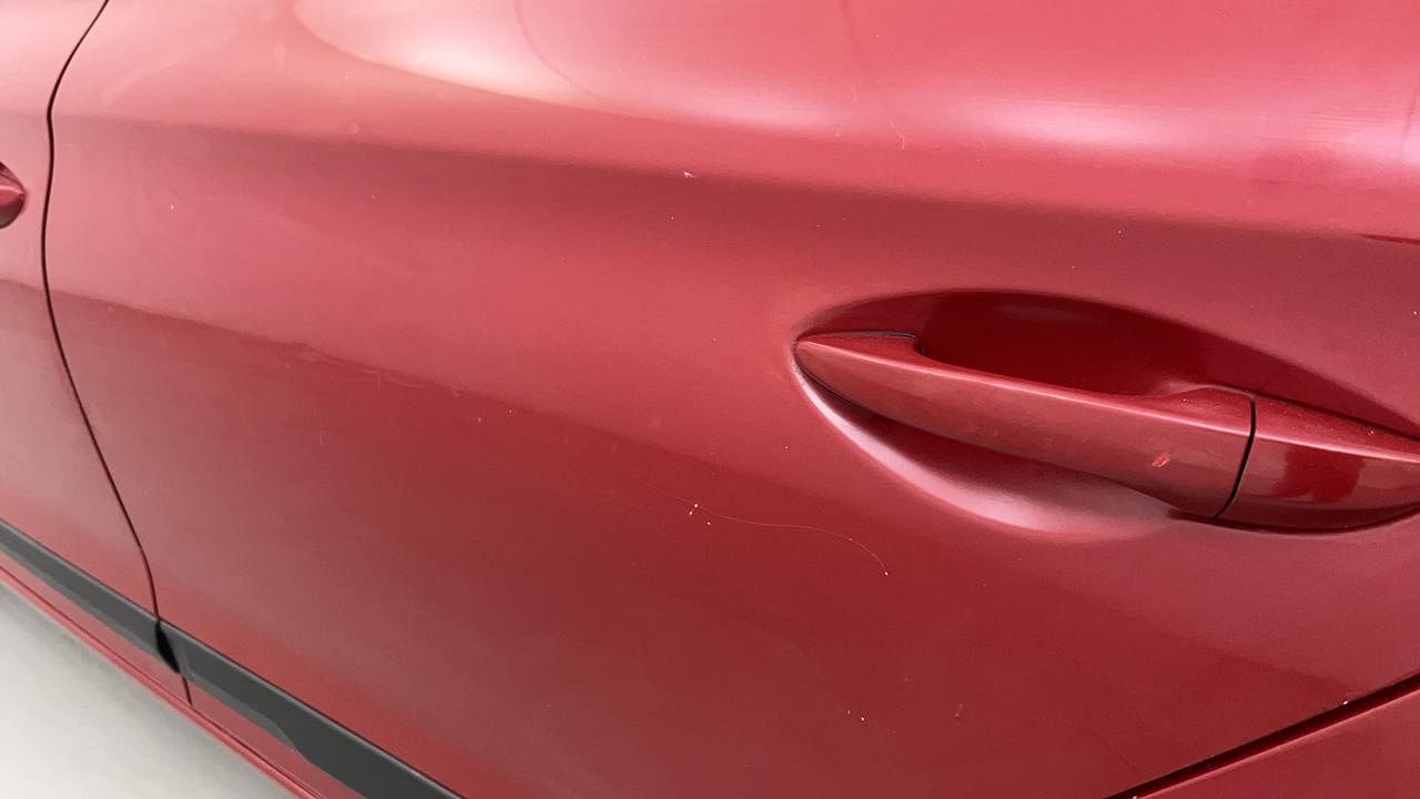 Used 2015 Hyundai Elite i20 [2014-2018] Sportz 1.2 Petrol Manual dents MINOR DENT