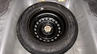 Used 2022 Honda Amaze 1.2 VX CVT i-VTEC Petrol Automatic tyres SPARE TYRE VIEW