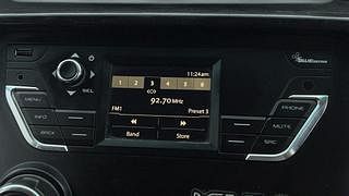 Used 2017 Mahindra KUV100 [2015-2017] K6 6 STR Petrol Manual top_features Integrated (in-dash) music system