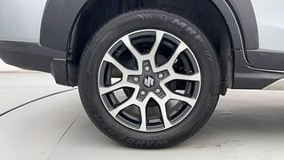 Used 2022 Maruti Suzuki XL6 Alpha MT Petrol Petrol Manual tyres RIGHT REAR TYRE RIM VIEW