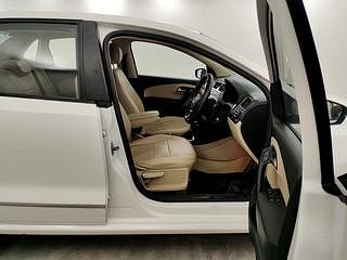 Used 2019 Volkswagen Ameo [2017-2020] Highline Plus 1.5L AT (D) Diesel Automatic interior RIGHT SIDE FRONT DOOR CABIN VIEW