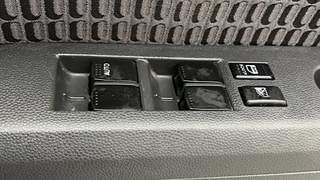 Used 2013 Maruti Suzuki Ritz [2012-2017] Vxi Petrol Manual top_features Power windows