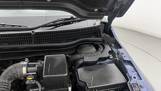 Used 2018 Maruti Suzuki S-Cross [2017-2020] Zeta 1.3 Diesel Manual engine ENGINE LEFT SIDE HINGE & APRON VIEW