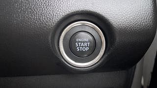 Used 2020 Maruti Suzuki Swift [2017-2021] ZXI Petrol Manual top_features Keyless start