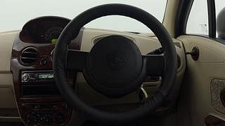 Used 2010 Chevrolet Spark [2007-2012] LS 1.0 Petrol Manual interior STEERING VIEW