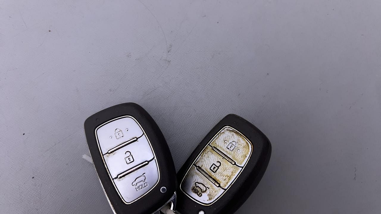 Used 2015 Hyundai Elite i20 [2014-2018] Sportz 1.4 (O) CRDI Diesel Manual extra CAR KEY VIEW