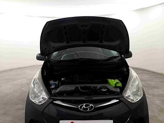 Used 2018 Hyundai Eon [2011-2018] Era + Petrol Manual engine ENGINE & BONNET OPEN FRONT VIEW