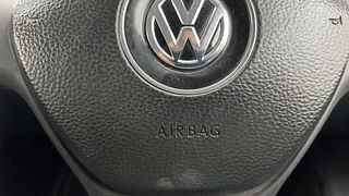 Used 2019 Volkswagen Ameo [2016-2020] 1.0 Comfortline Petrol Petrol Manual top_features Airbags