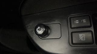 Used 2011 Maruti Suzuki Swift [2011-2017] VDi Diesel Manual top_features Adjustable ORVM