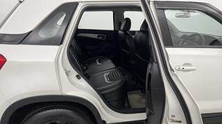 Used 2020 Maruti Suzuki Vitara Brezza [2020-2022] ZXI AT Petrol Automatic interior RIGHT SIDE REAR DOOR CABIN VIEW