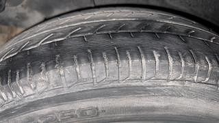 Used 2012 Hyundai i10 [2010-2016] Asta (O) AT Petrol Petrol Automatic tyres RIGHT REAR TYRE TREAD VIEW