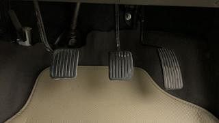 Used 2012 Hyundai i10 [2010-2016] Magna 1.2 Petrol Petrol Manual interior PEDALS VIEW