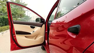 Used 2013 Hyundai Eon [2011-2018] Magna + Petrol Manual interior LEFT FRONT DOOR OPEN VIEW