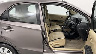Used 2015 Honda Brio [2011-2016] S MT Petrol Manual interior RIGHT SIDE FRONT DOOR CABIN VIEW