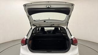 Used 2019 Hyundai Elite i20 [2018-2020] Asta 1.2 (O) Petrol Manual interior DICKY DOOR OPEN VIEW