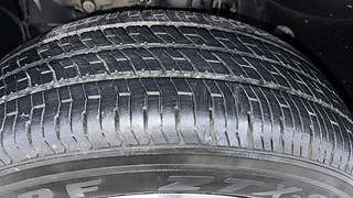 Used 2018 Renault Duster [2015-2019] 85 PS RXS MT Diesel Manual tyres LEFT FRONT TYRE TREAD VIEW