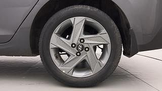 Used 2020 Hyundai Verna SX IVT Petrol Petrol Automatic tyres LEFT REAR TYRE RIM VIEW