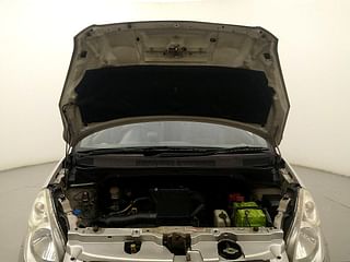 Used 2012 Maruti Suzuki Ritz [2009-2012] VXI Petrol Manual engine ENGINE & BONNET OPEN FRONT VIEW