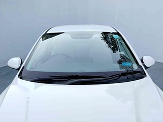 Used 2023 Hyundai Aura SX 1.2 (O) Petrol Petrol Manual exterior FRONT WINDSHIELD VIEW