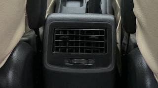 Used 2019 Hyundai Grand i10 [2017-2020] Magna 1.2 Kappa VTVT CNG Petrol+cng Manual top_features Rear AC vents