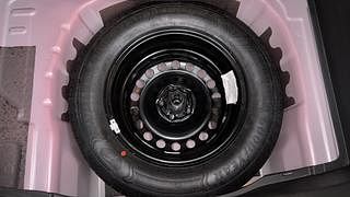 Used 2022 Volkswagen Taigun Comfortline 1.0 TSI MT Petrol Manual tyres SPARE TYRE VIEW