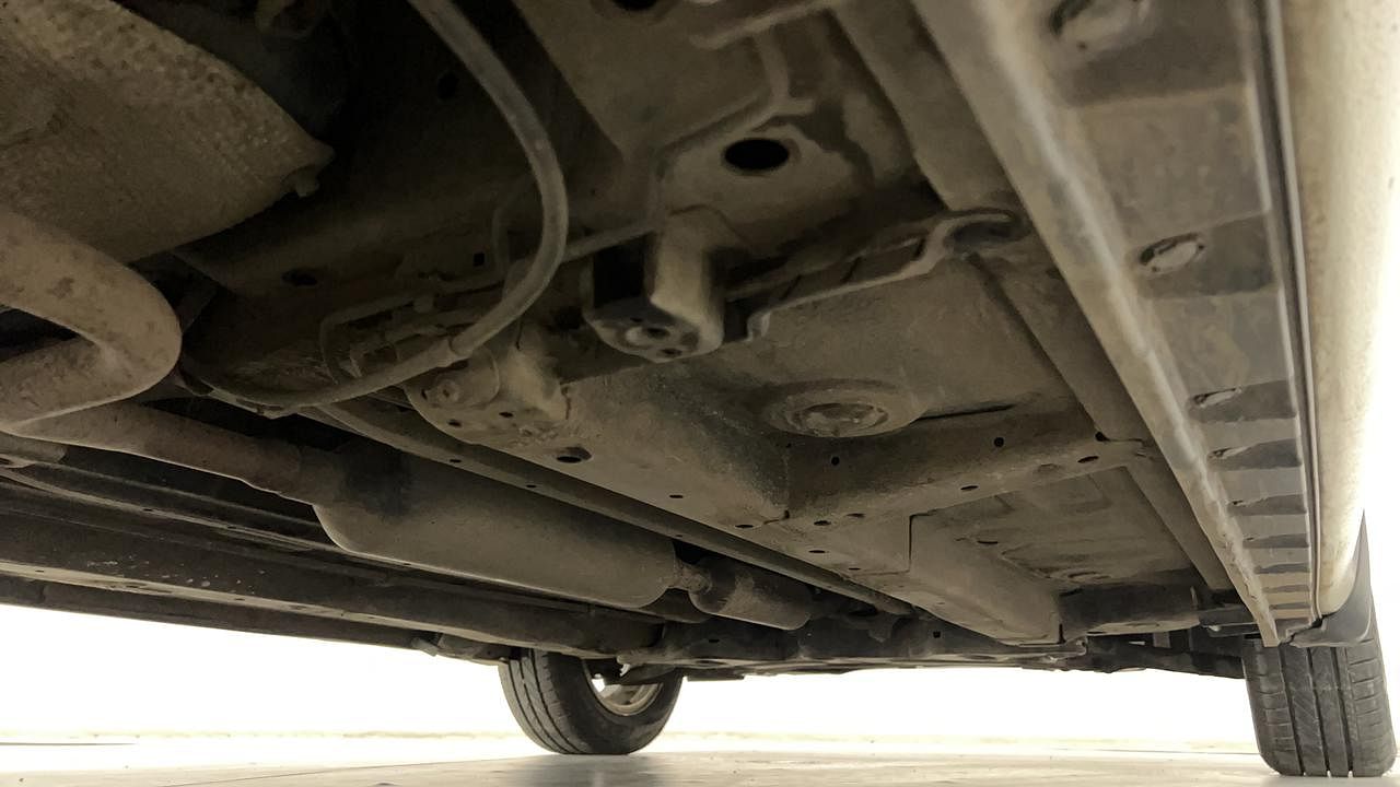 Used 2014 Maruti Suzuki Swift [2011-2015] ZXi ABS Petrol Manual extra REAR RIGHT UNDERBODY VIEW