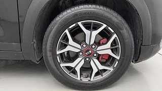 Used 2019 Kia Seltos [2019-2020] GTX Petrol Manual tyres RIGHT FRONT TYRE RIM VIEW