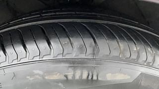Used 2011 Hyundai Verna [2011-2015] Fluidic 1.6 VTVT SX Petrol Manual tyres RIGHT FRONT TYRE TREAD VIEW