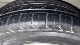 Used 2012 Hyundai i10 [2010-2016] Asta Petrol Petrol Manual tyres RIGHT REAR TYRE TREAD VIEW
