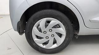 Used 2019 Hyundai New Santro 1.1 Sportz CNG Petrol+cng Manual tyres RIGHT REAR TYRE RIM VIEW