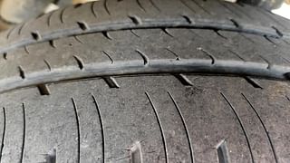 Used 2017 Mahindra KUV100 NXT K2+ 6 STR Petrol Manual tyres LEFT REAR TYRE TREAD VIEW
