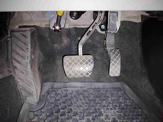 Used 2021 Skoda Kushaq Style 1.5L TSI DSG Petrol Automatic interior PEDALS VIEW