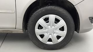 Used 2010 Skoda Fabia [2010-2015] Ambiente 1.2 MPI Petrol Manual tyres RIGHT FRONT TYRE RIM VIEW