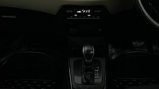 Used 2022 Toyota Glanza V AMT Petrol Automatic interior GEAR  KNOB VIEW