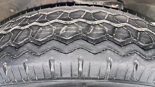 Used 2021 Maruti Suzuki Eeco AC 5 STR Petrol Manual tyres RIGHT FRONT TYRE TREAD VIEW