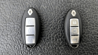 Used 2015 Renault Scala [2012-2018] RxZ Diesel Diesel Manual extra CAR KEY VIEW