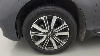 Used 2022 Honda Amaze 1.2 VX CVT i-VTEC Petrol Automatic tyres LEFT FRONT TYRE RIM VIEW