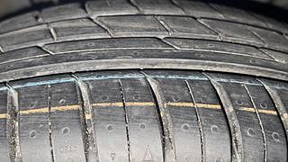 Used 2022 Honda Amaze 1.2 VX CVT i-VTEC Petrol Automatic tyres RIGHT FRONT TYRE TREAD VIEW