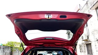 Used 2017 Maruti Suzuki Vitara Brezza [2016-2020] VDi (O) Diesel Manual interior DICKY DOOR OPEN VIEW