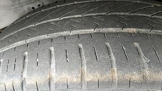 Used 2014 Hyundai Grand i10 [2013-2017] Magna 1.2 Kappa VTVT Petrol Manual tyres LEFT REAR TYRE TREAD VIEW