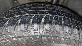 Used 2018 Renault Duster [2015-2019] 110 PS RXZ 4X2 AMT Diesel Automatic tyres LEFT FRONT TYRE TREAD VIEW