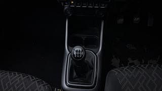 Used 2020 Maruti Suzuki Ignis [2017-2020] Alpha MT Petrol Petrol Manual interior GEAR  KNOB VIEW